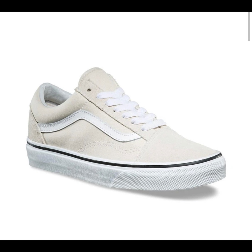 VANS CREAM COLORED OLD SKOOLS